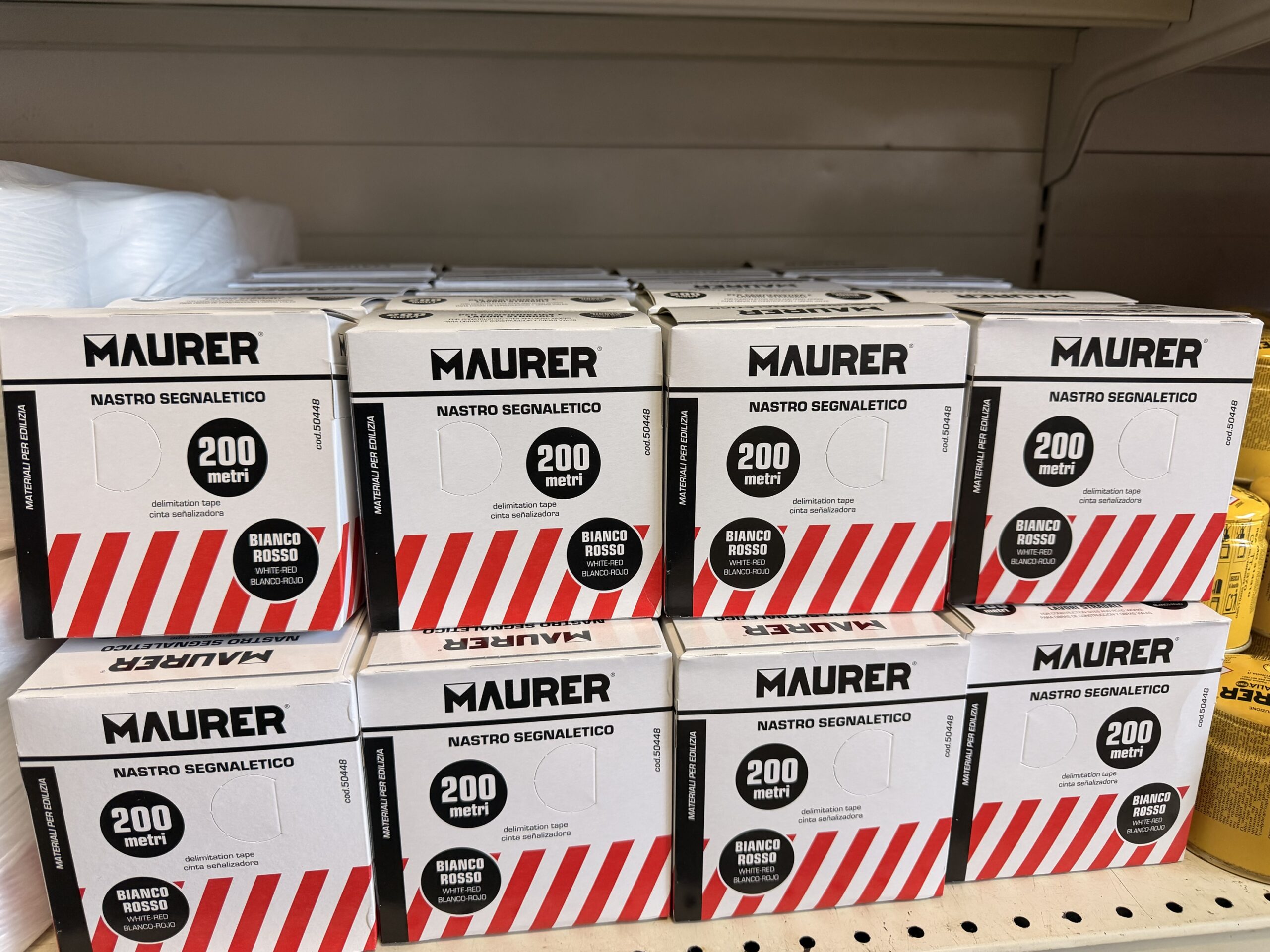 Nastro Segnaletico in PVC Bianco/Rosso MAURER 200 mt x 7 cm per Delimitazione e Sicurezza 1 Nastro Segnaletico in PVC Bianco/Rosso MAURER 200 mt x 7 cm per Delimitazione e Sicurezza