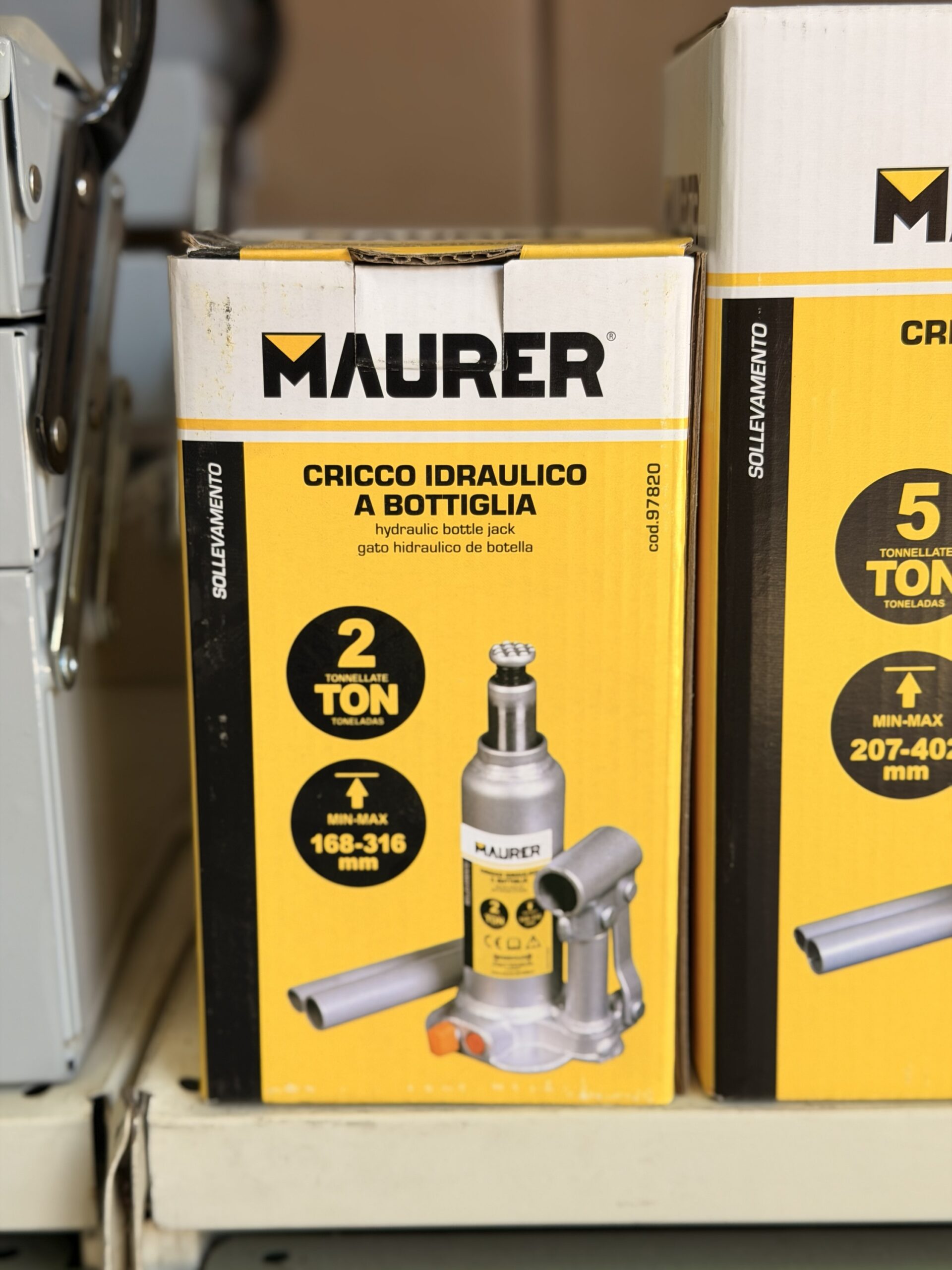Cric Idraulico a Bottiglia Maurer 2 Tonnellate – Sollevatore Auto Compatto 168-316 mm 1 Cric Idraulico a Bottiglia Maurer 2 Tonnellate – Sollevatore Auto Compatto 168-316 mm